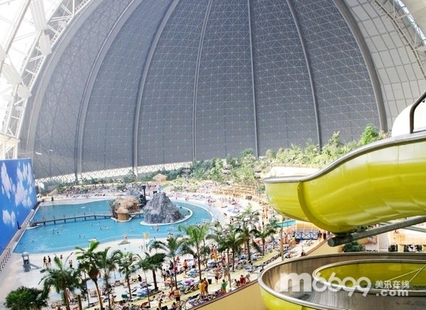 巨大飛機場打造熱帶島嶼度假勝地