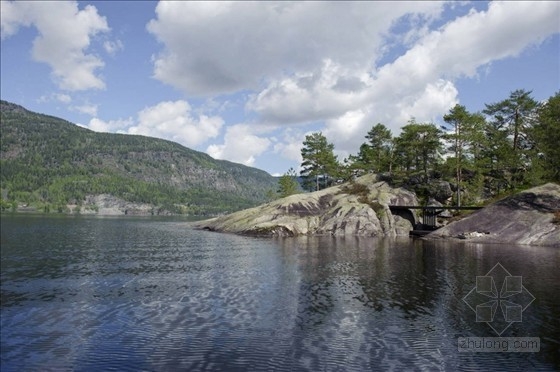 挪威塞爾尤爾湖觀景臺