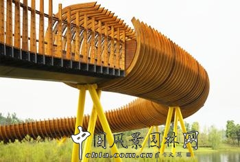 2015“園冶杯”專業獎：成都市麓湖人行天橋