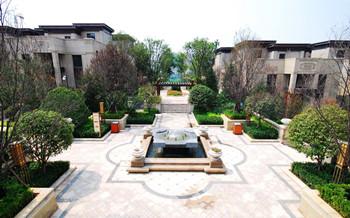 園冶杯專業(yè)獎(jiǎng)大獎(jiǎng):中海曲江花園C地塊景觀