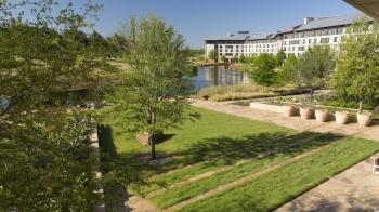 SWA經典案例：德勤大學景觀設計