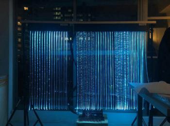 裝置藝術:日本德島藝術節LED燈光瀑布