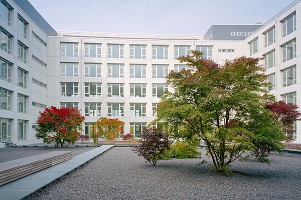 冥想的空間——德國ABG公司辦公空間景觀