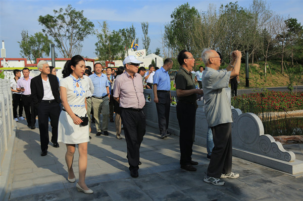 河北省首屆（衡水）園博會院士行