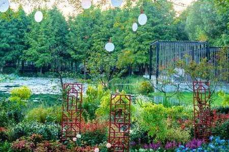 南京:大學(xué)生用15處小景再現(xiàn)紅樓夢境