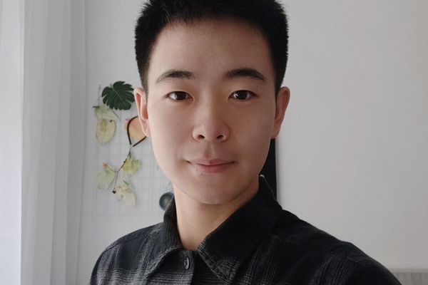 張健：關(guān)注熱點問題，學(xué)會全面思考