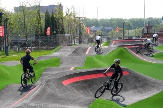 遼寧沈陽:世界最大泵道公園開園