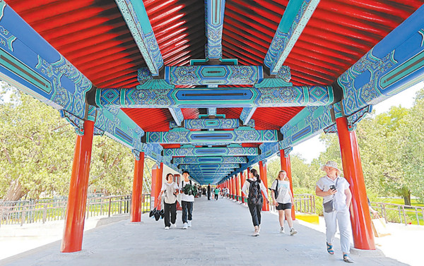 天壇長廊完成修繕 再現(xiàn)“七十二連房”官式彩畫