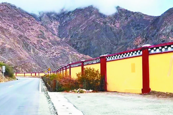 景區設圍“擋”住了誰的步伐？