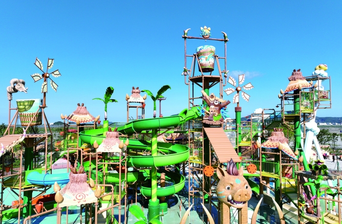 造夢(mèng)快樂(lè)經(jīng)濟(jì) 主題公園的“出圈”新玩法