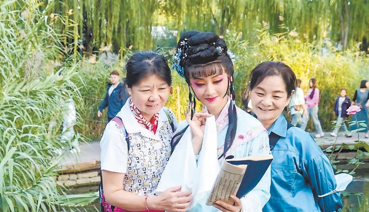 北京:前門三里河潮流業態胡同街區加速融合