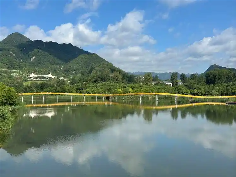 貴州：“山地公園省”邁向康養高地